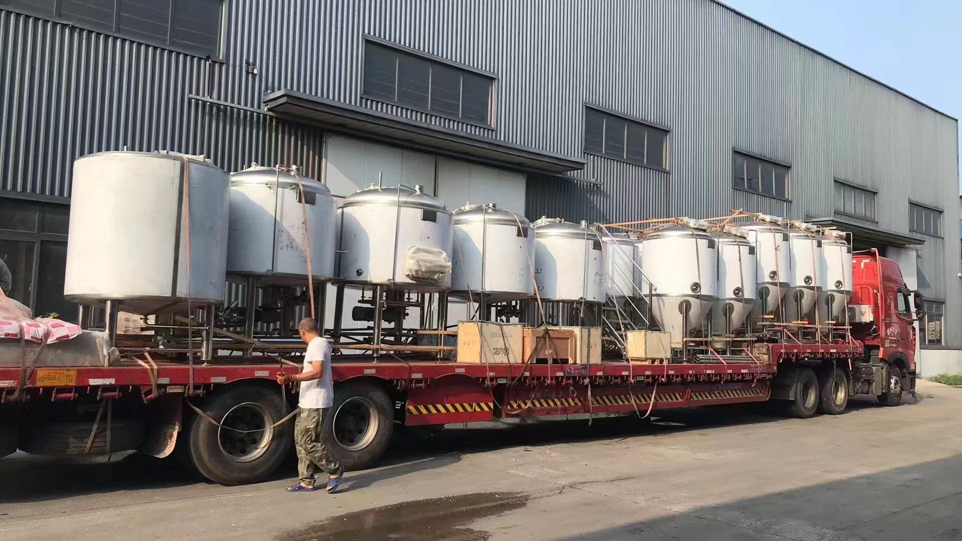 广东精酿啤酒设备厂—精酿啤酒设备